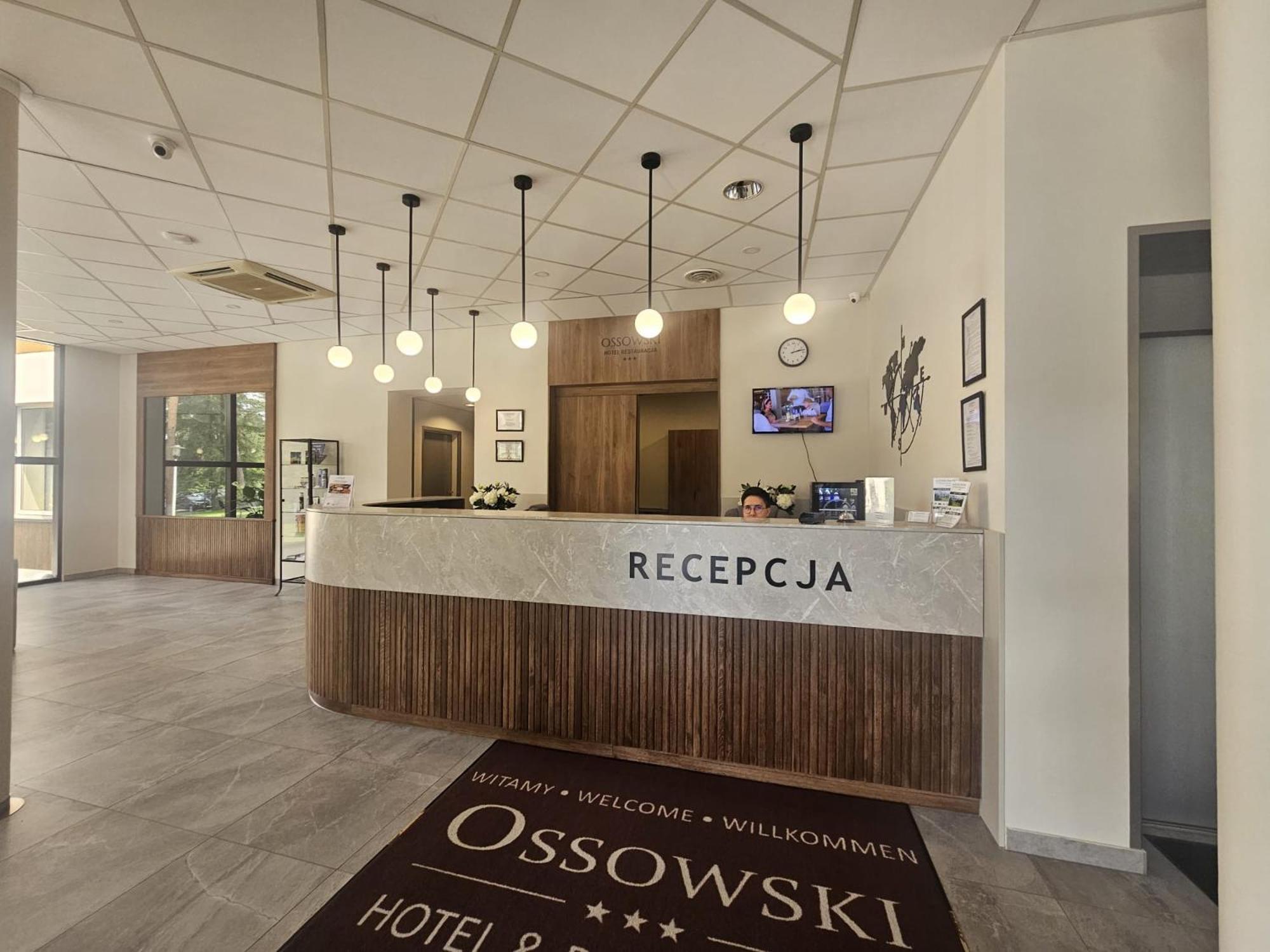 Hotel Ossowski 스바르체데즈 외부 사진