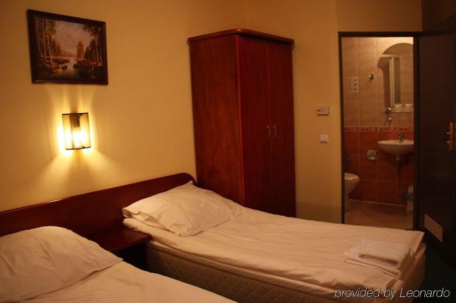 Hotel Ossowski 스바르체데즈 객실 사진